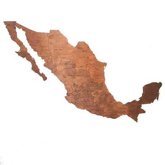 Mapa de México en madera color caoba con detalles grabados, ideal para decoración elegante, tradicional o contemporánea.